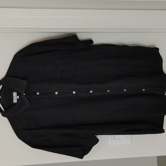 Men's Casual Button down Shirt - Picture 3 of 6